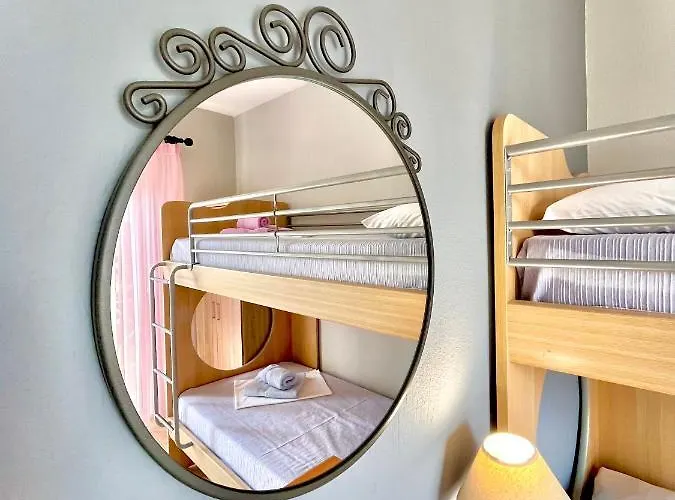 Peris Lägenhet Néa Péramos